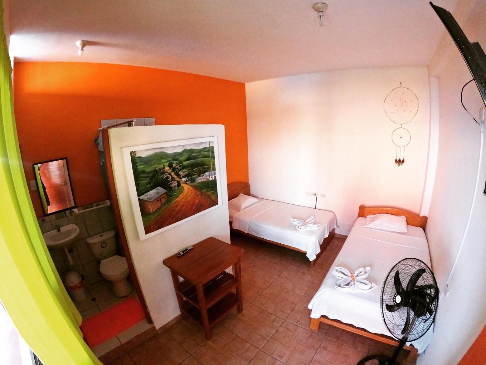 Shoffi'S House Backpackers Hotel Tarapoto Exterior foto
