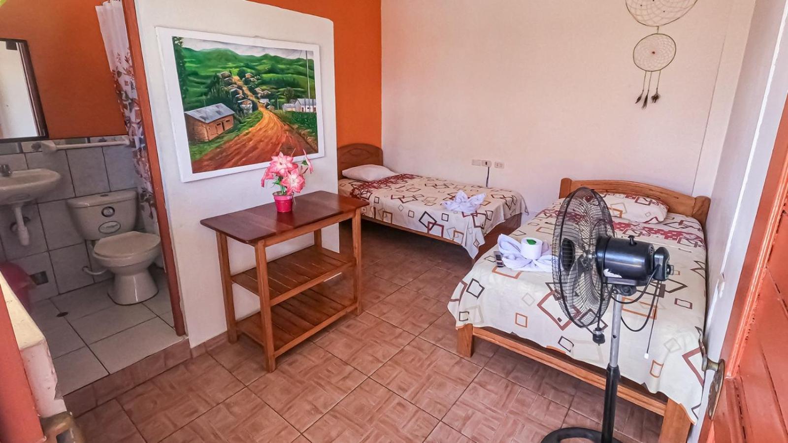 Shoffi'S House Backpackers Hotel Tarapoto Exterior foto