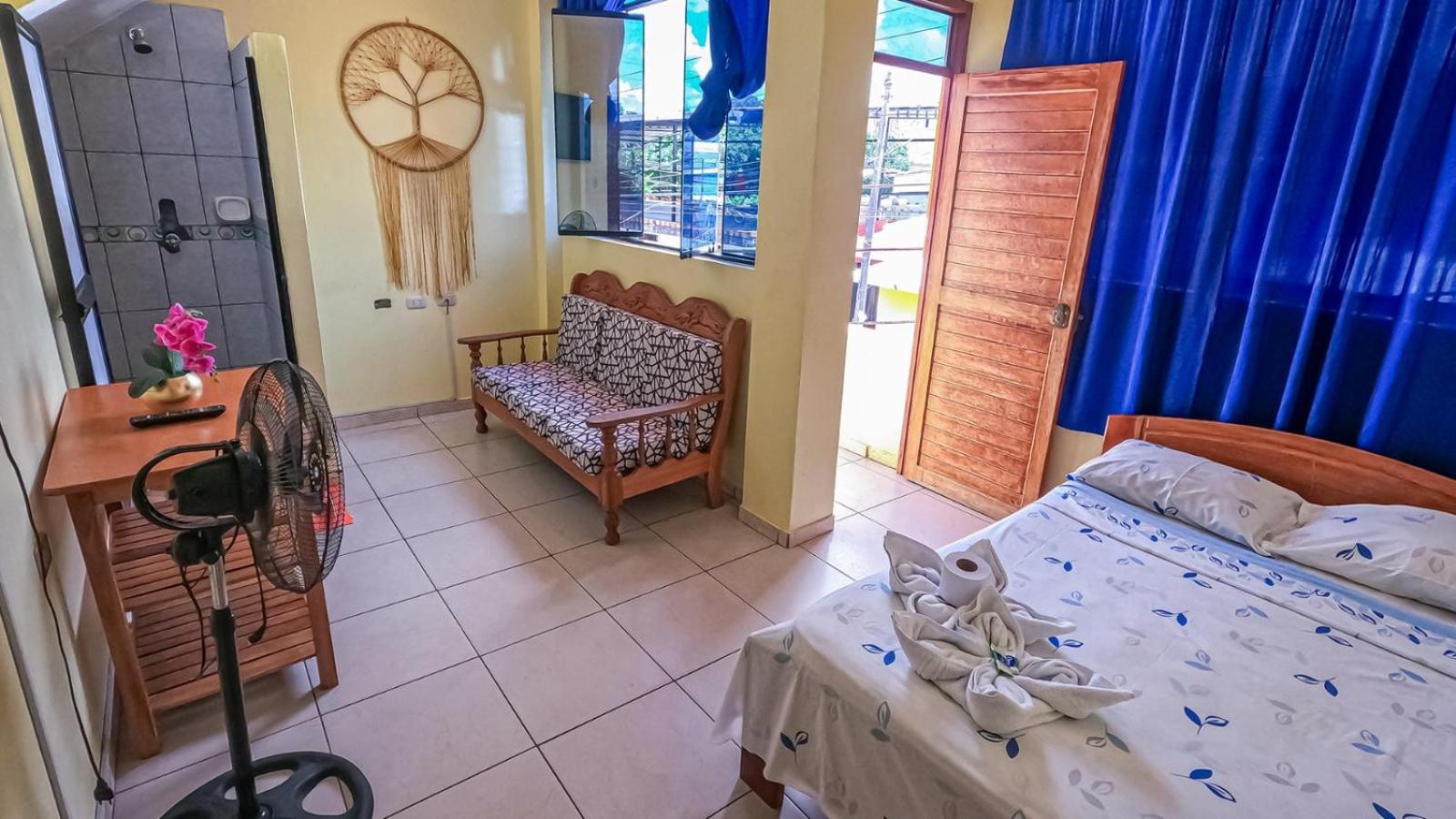 Shoffi'S House Backpackers Hotel Tarapoto Exterior foto